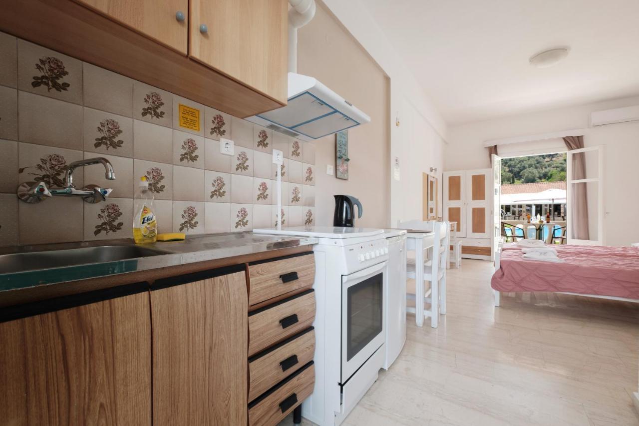 Katsaros Studios & Apartments Sidari  Luaran gambar