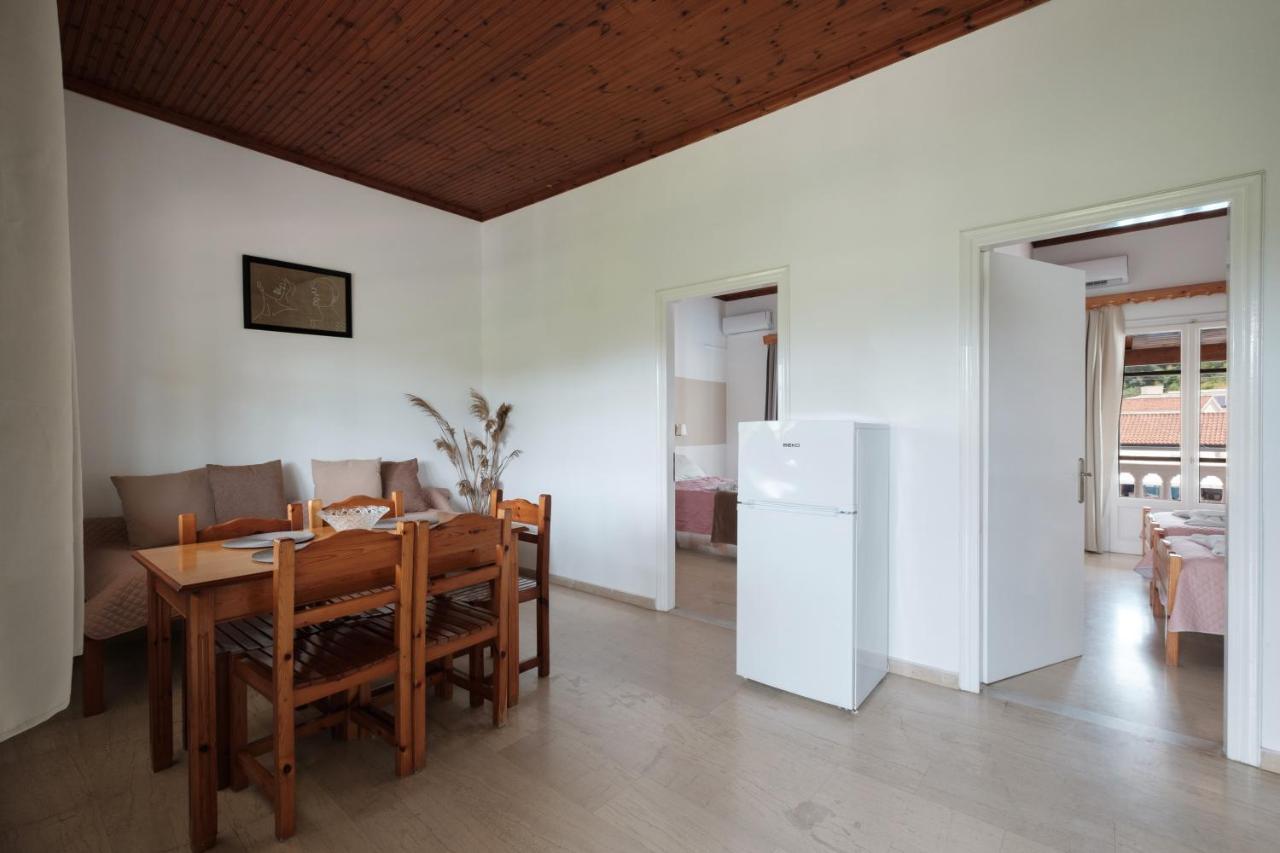 Katsaros Studios & Apartments Sidari  Luaran gambar