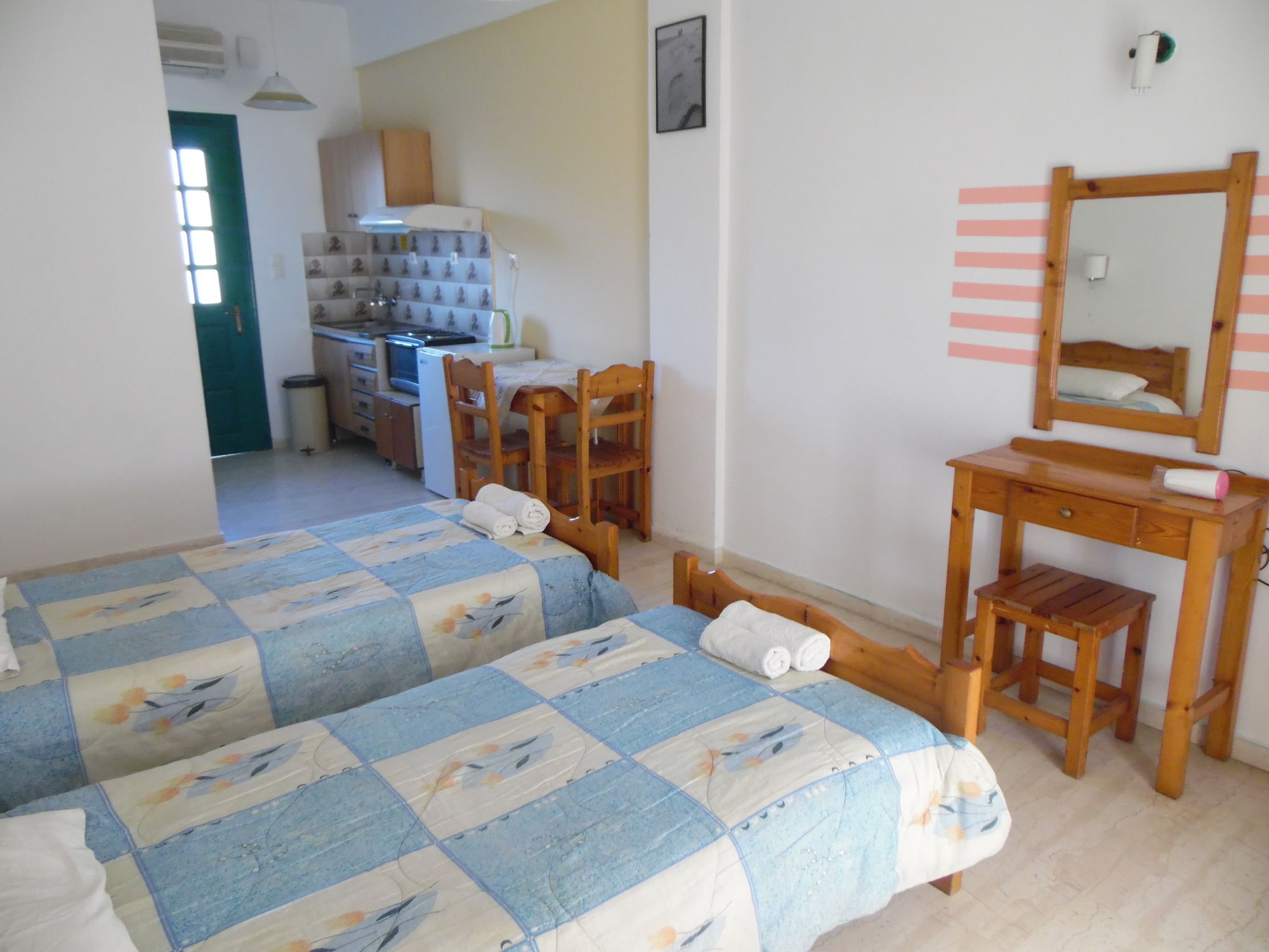 Katsaros Studios & Apartments Sidari  Luaran gambar